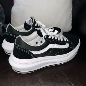 Vans Old Skool Sneakers